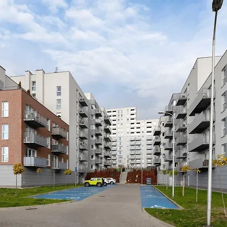 Apartment Baildona Bright With Balcony & Parking By Renters Katowice
