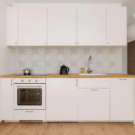 Baildona Bright With Balcony & Parking By Renters Katowice
