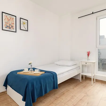 Baildona Bright With Balcony & Parking By Renters Appartement Katowice