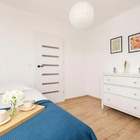 Baildona Bright With Balcony & Parking By Renters Apartmán Katovice