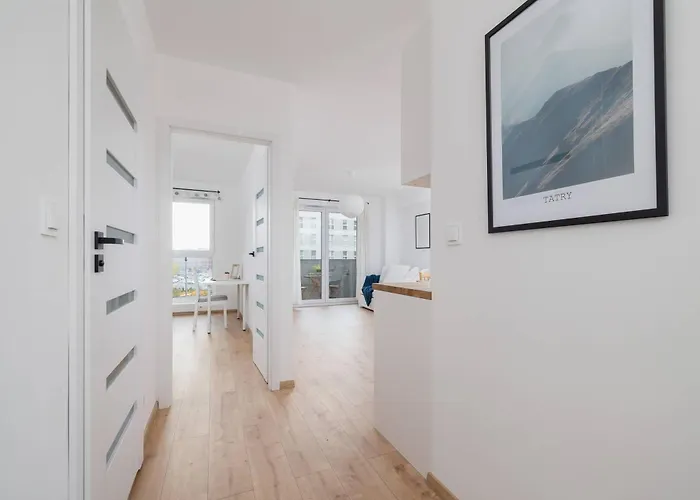 Apartman Baildona Bright With Balcony & Parking By Renters