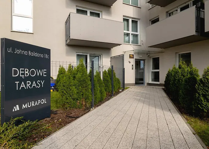 Baildona Bright With Balcony & Parking By Renters Apartment *