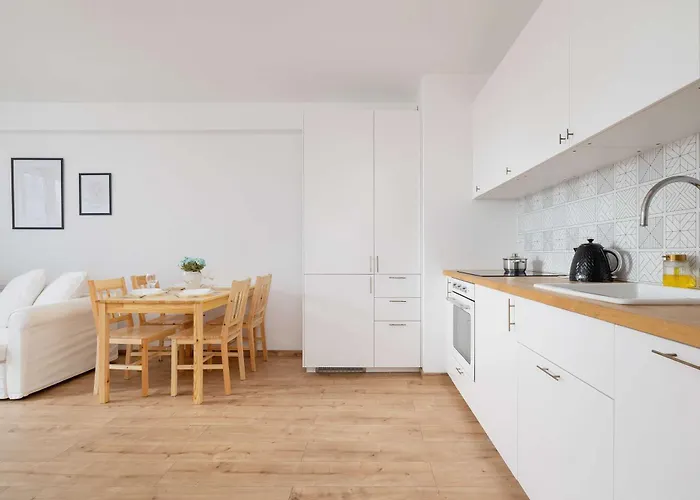 Baildona Bright With Balcony & Parking By Renters * Katowice