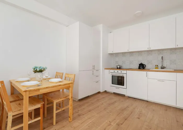 Apartman Baildona Bright With Balcony & Parking By Renters Katowice