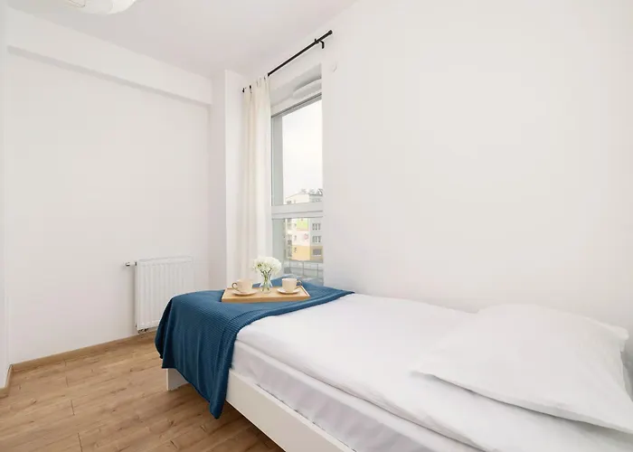 Baildona Bright With Balcony & Parking By Renters Apartman Katowice